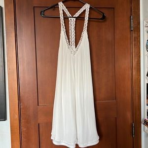 LUSH White Dress, size Large.